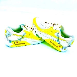 Nike Air Yellow and white Nike chain sneakers